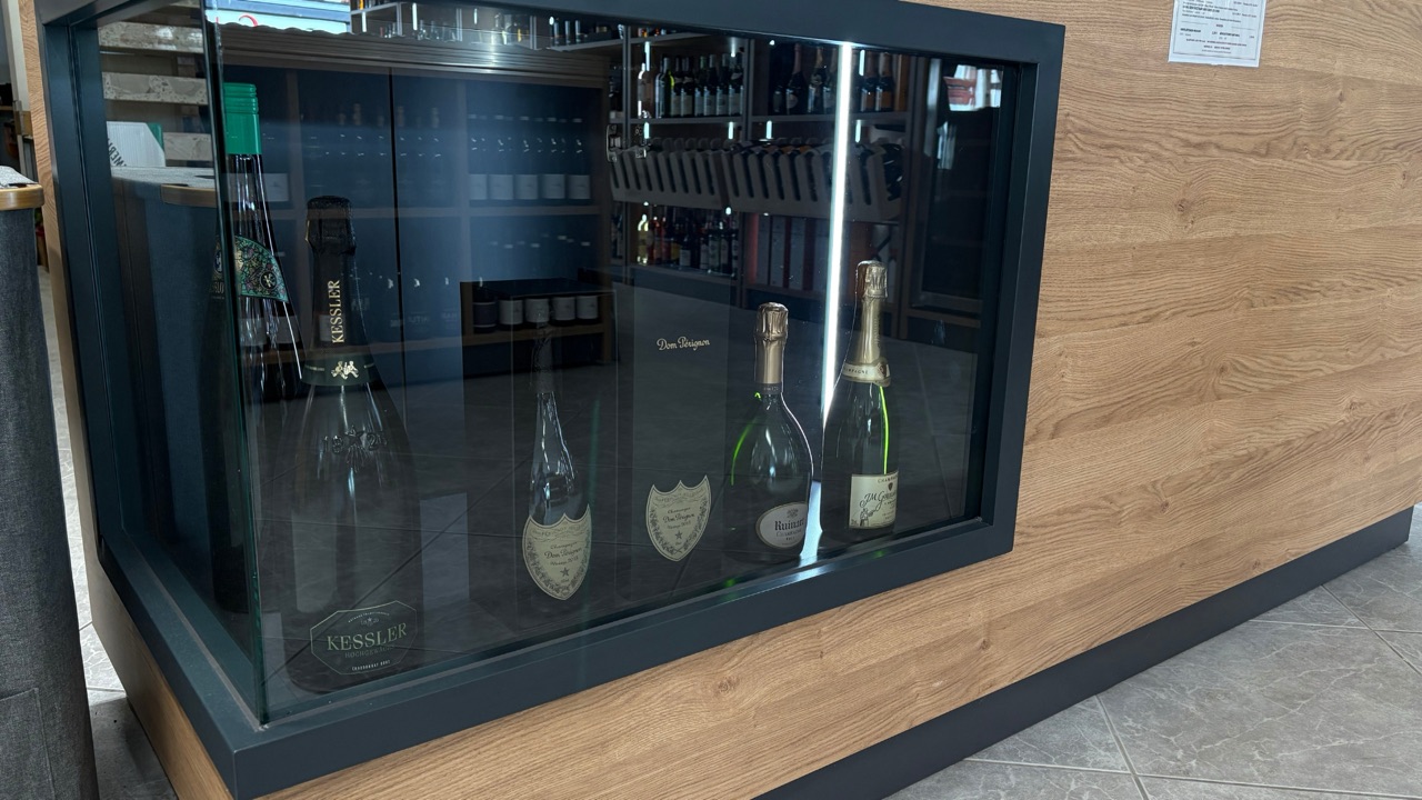 Edler Champagner bei No 14 in Melsungen